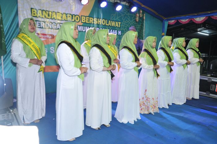 BANJARARJO BERSHOLAWAT 02